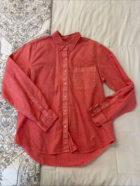 Classic Women’s  Long-Sleeve Button-Up Shirt in Coral Red